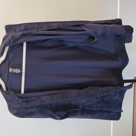 Alphalete Men's Dark Camo zip up Jacket with pockets Size L great condition - Picture 3 of 7